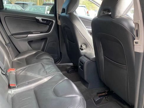 Used 2014 Volvo XC60 T6 image 14