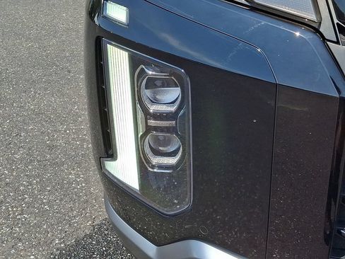 Used 2024 Hyundai Palisade Limited AWD/4WD image 9