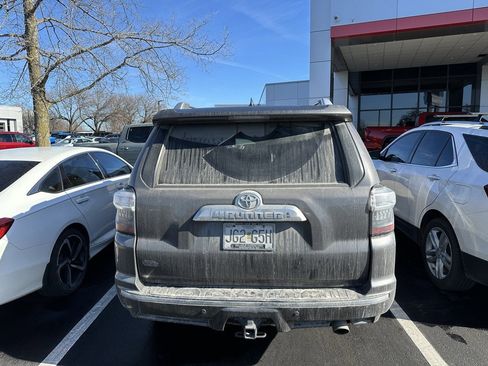 Used 2018 Toyota 4Runner Limited image 7