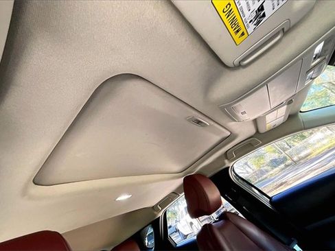 Used 2024 MAZDA CX-30 AWD 2.5 S w/ Preferred Package image 24