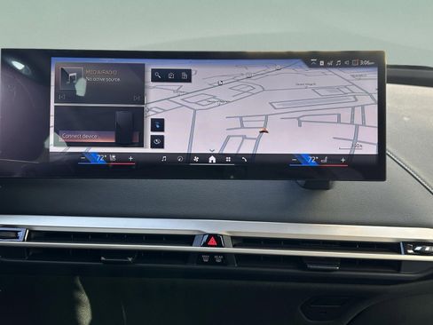 Used 2026 BMW iX xDrive45 w/ Premium Package image 13