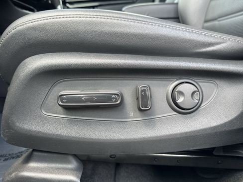 Used 2025 Honda CR-V EX-L image 21