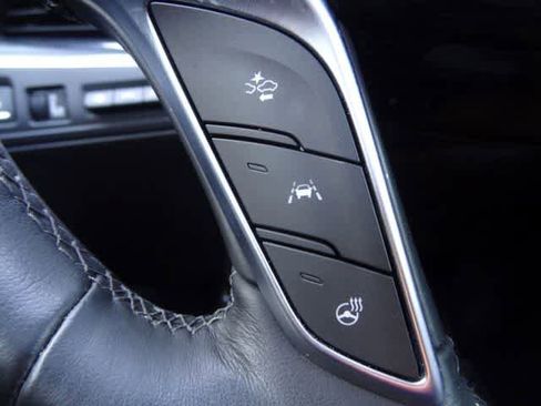 Used 2025 Cadillac XT5 Premium Luxury w/ Technology Package FWD image 28