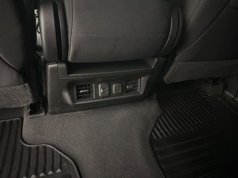 Used 2022 GMC Sierra 1500 Elevation AWD/4WD image 36