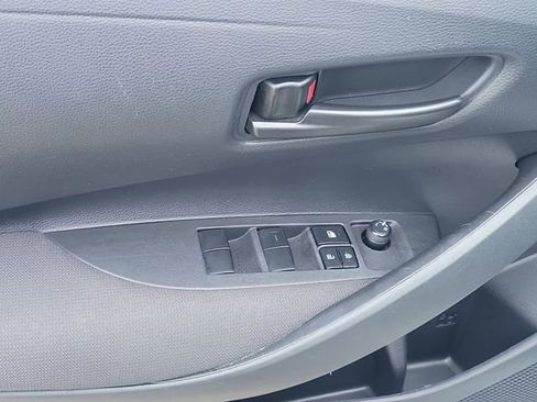 Used 2024 Toyota Corolla LE image 22