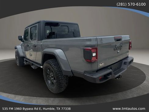 Used 2022 Jeep Gladiator Overland w/ Popular Equipment Package AWD/4WD image 4