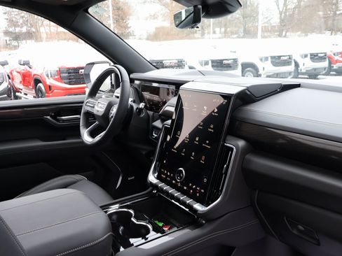 New 2026 GMC Yukon XL Elevation w/ Elevation Premium Package image 46