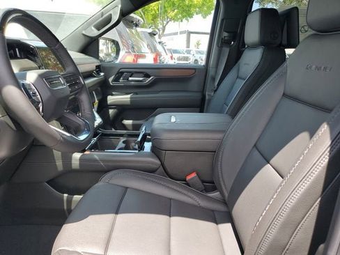 New 2026 GMC Yukon XL Denali AWD/4WD image 19