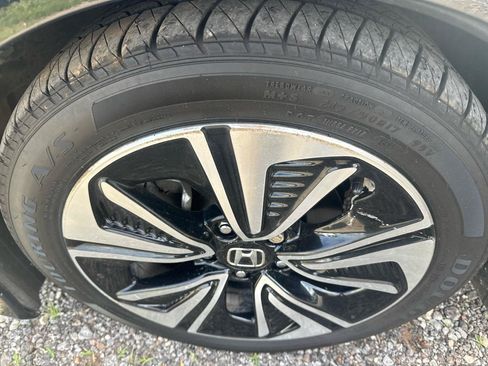Used 2016 Honda Civic EX-L image 28