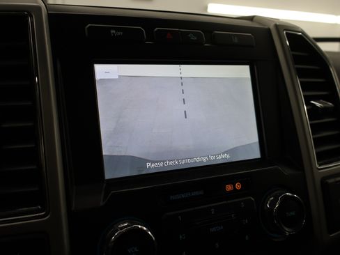 Used 2021 Ford F250 Lariat AWD/4WD image 19