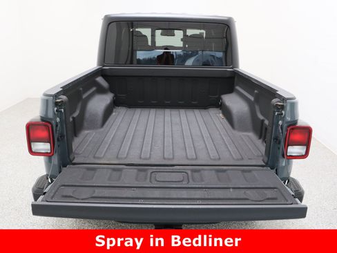 Used 2024 Jeep Gladiator Sport image 32