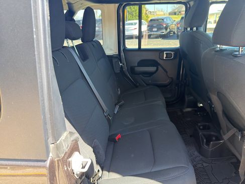 Used 2021 Jeep Wrangler Unlimited Sport S image 14