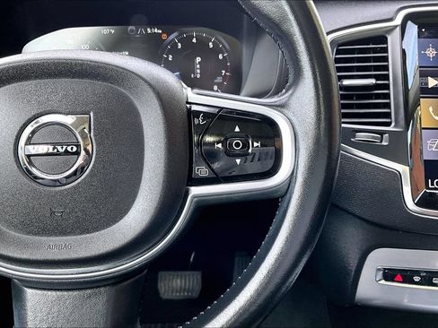 Used 2018 Volvo XC90 T6 Momentum w/ Convenience Package AWD/4WD image 21