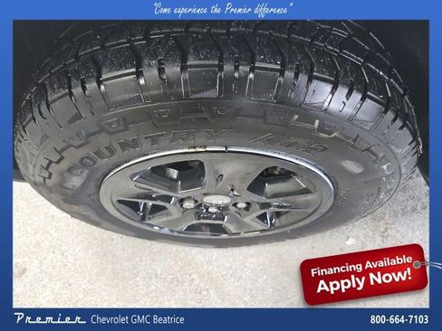 Used 2014 Jeep Grand Cherokee Laredo w/ Security & Convenience Group image 12