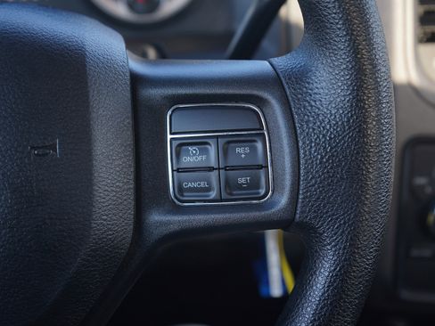 Used 2017 RAM 2500 Tradesman w/ Chrome Appearance Group image 22