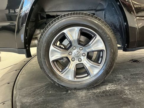 Used 2022 RAM 1500 Laramie AWD/4WD image 10