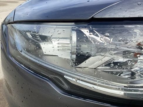 Used 2018 Ford Fusion S FWD image 4