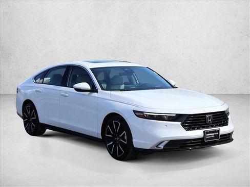 New 2026 Honda Accord Touring image 6