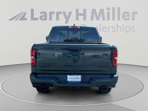 New 2026 RAM 1500 Big Horn AWD/4WD image 4