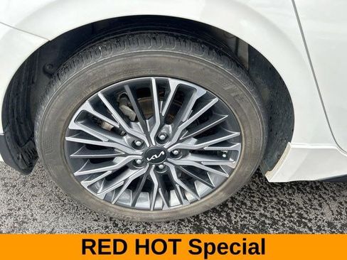 Used 2023 Kia Forte GT-Line image 50