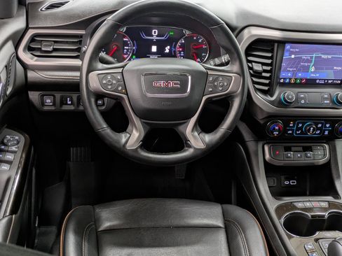 Used 2023 GMC Acadia AT4 w/ Technology Package image 4