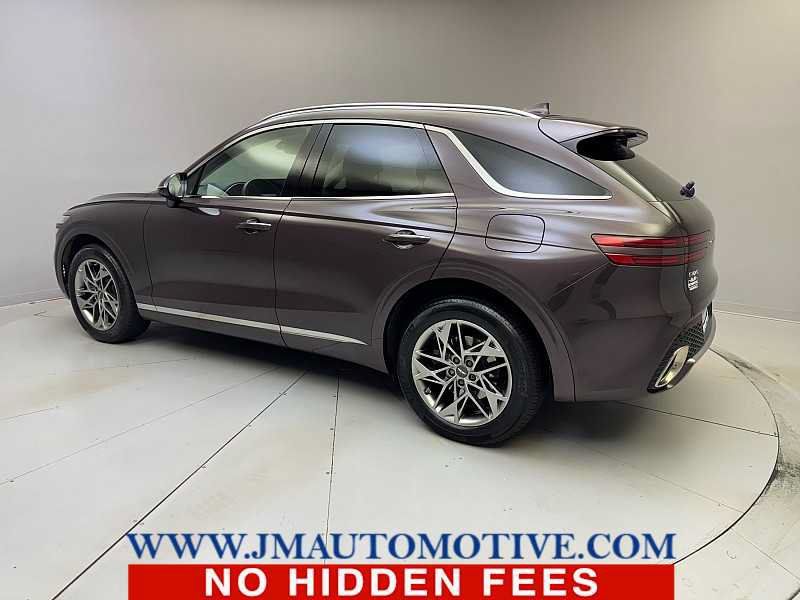 Used 2022 Genesis GV70 2.5T w/ Select Package AWD/4WD image 3