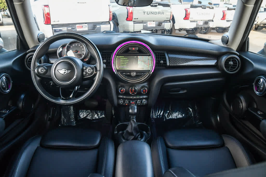 Used 2018 MINI Cooper S FWD image 15