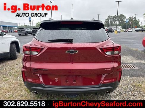 Used 2022 Chevrolet TrailBlazer RS w/ Sun and Liftgate Package AWD/4WD image 5