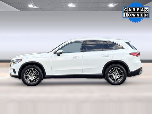 Certified 2025 Mercedes-Benz GLC 300 image 2