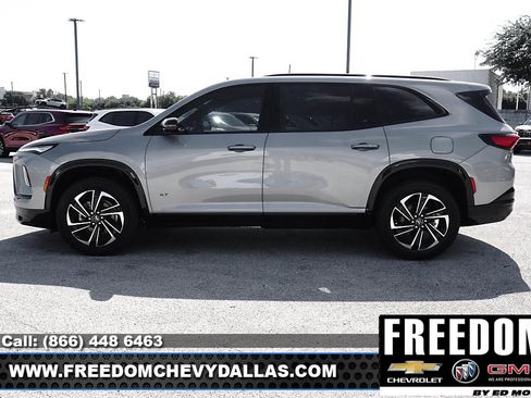 New 2026 Buick Enclave Sport Touring w/ Power Package FWD image 4