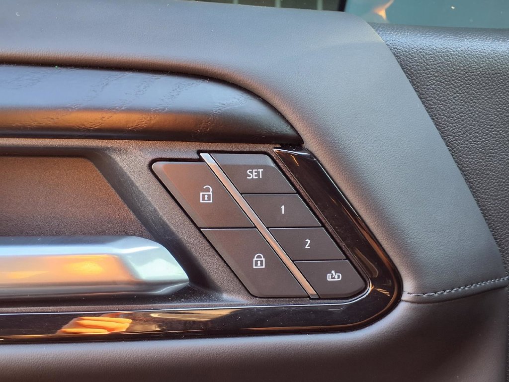 Certified 2026 GMC Sierra 1500 AT4X AWD/4WD image 7