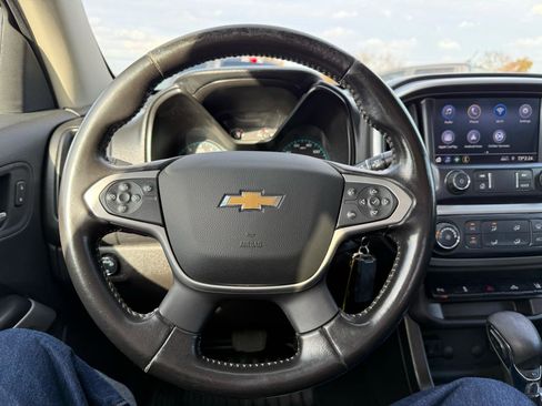 Used 2022 Chevrolet Colorado LT w/ Fleet Safety Package RWD image 17