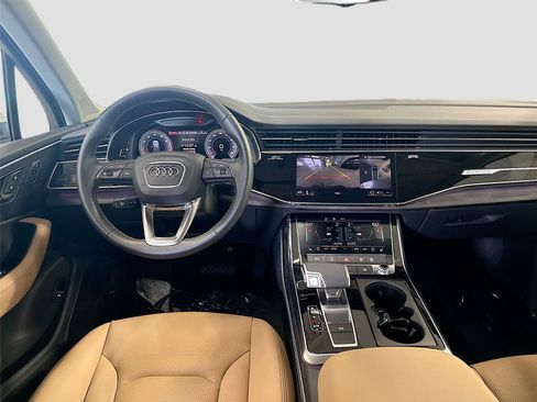 Certified 2025 Audi Q7 3.0T Premium Plus w/ Premium Plus Package AWD/4WD image 23