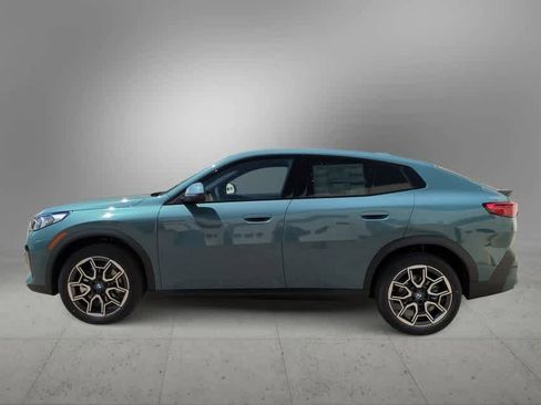 Used 2025 BMW X2 xDrive28i w/ Convenience Package image 5