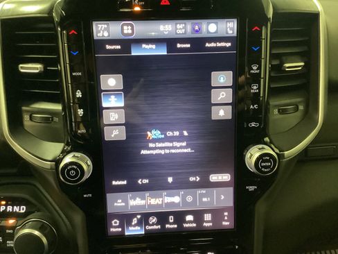 New 2026 RAM 1500 4x4 Crew Cab image 29