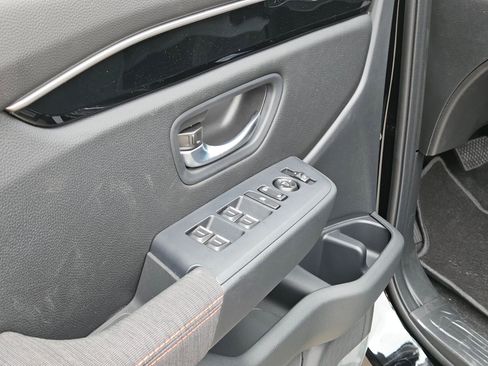 New 2026 Honda Pilot Sport image 11