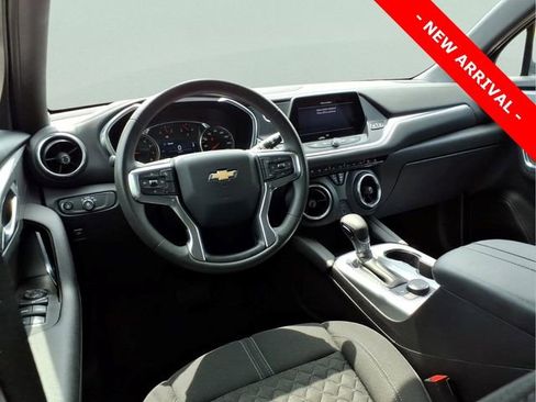 Used 2022 Chevrolet Blazer LT AWD/4WD image 9