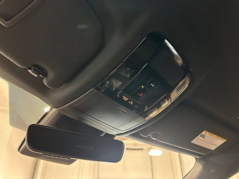 Used 2025 Lexus RX 350 FWD w/ Technology Package image 32
