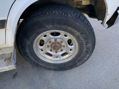 Used 1995 Chevrolet G30 Extended Sportvan image 4