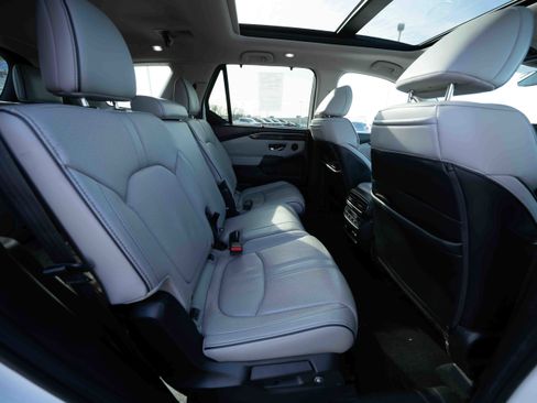 Used 2023 Honda Pilot Elite image 25