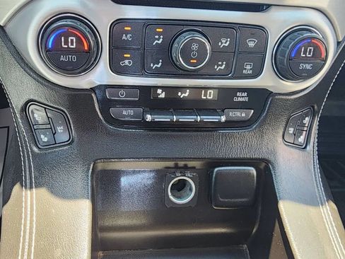 Used 2015 GMC Yukon SLT AWD/4WD image 30