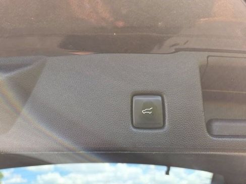 Used 2024 Ford Escape ST-Line Select AWD/4WD image 40
