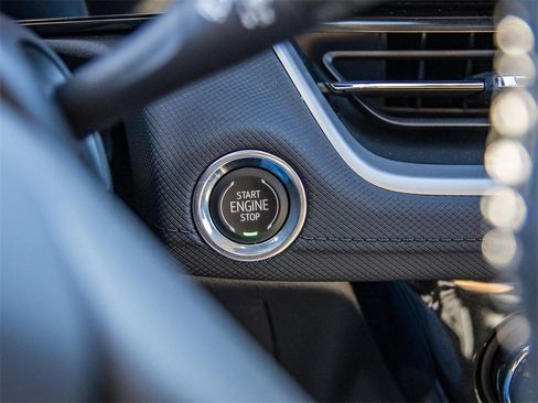 New 2025 Chevrolet TrailBlazer LT w/ Convenience Package image 23