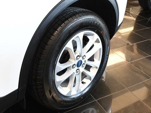 Used 2020 Ford Escape SE AWD/4WD image 34
