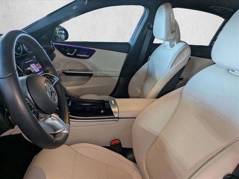 Certified 2025 Mercedes-Benz C 300 Sedan image 17