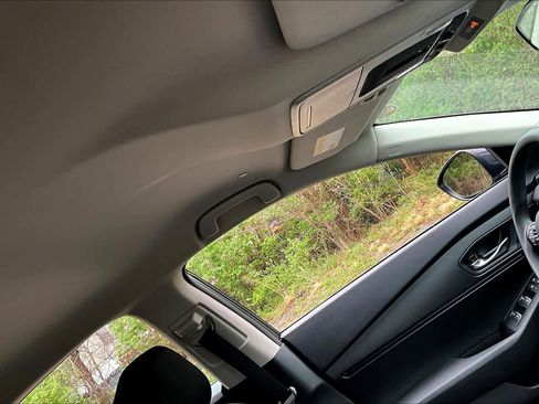 Used 2025 Honda Accord LX image 14