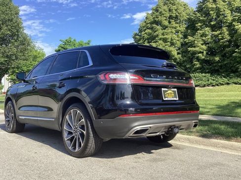 Used 2021 Lincoln Nautilus Reserve w/ Equipment Group 202A AWD/4WD image 3