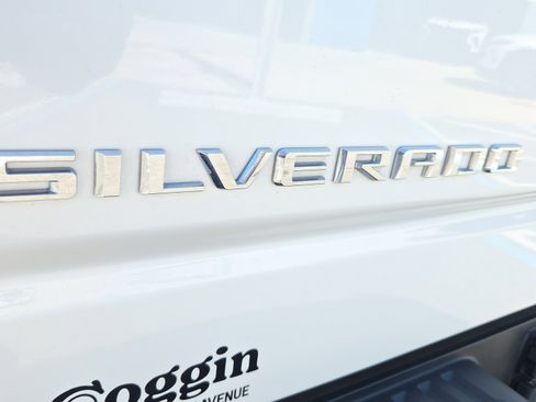 Certified 2024 Chevrolet Silverado 1500 High Country w/ Technology Package AWD/4WD image 33