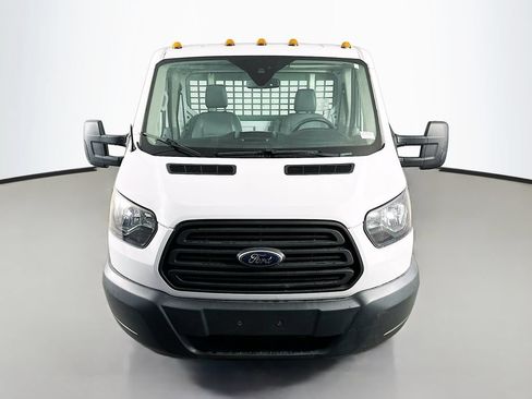 Used 2018 Ford Transit 250 138 RWD image 2