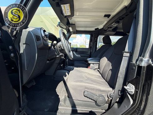 Used 2015 Jeep Wrangler Sport w/ Quick Order Package 24S AWD/4WD image 11